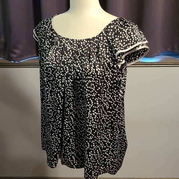 NY Collection top - Picture 3 of 9